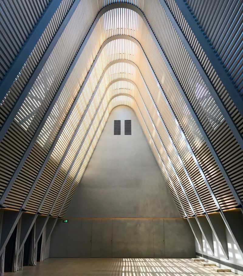 Der Blick hinter das&nbsp;Hindernis